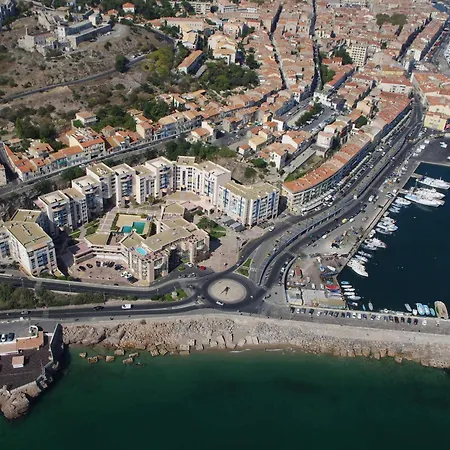 Charmant T2 A Sete Avec Garage Prive - Fr-1-472A-313 דירה Sète